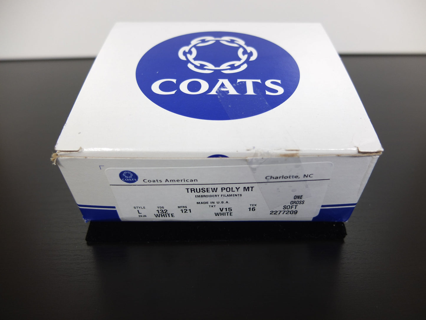 Pre-Wound Bobbins with Sides, L Size, White, 132YD item 14100