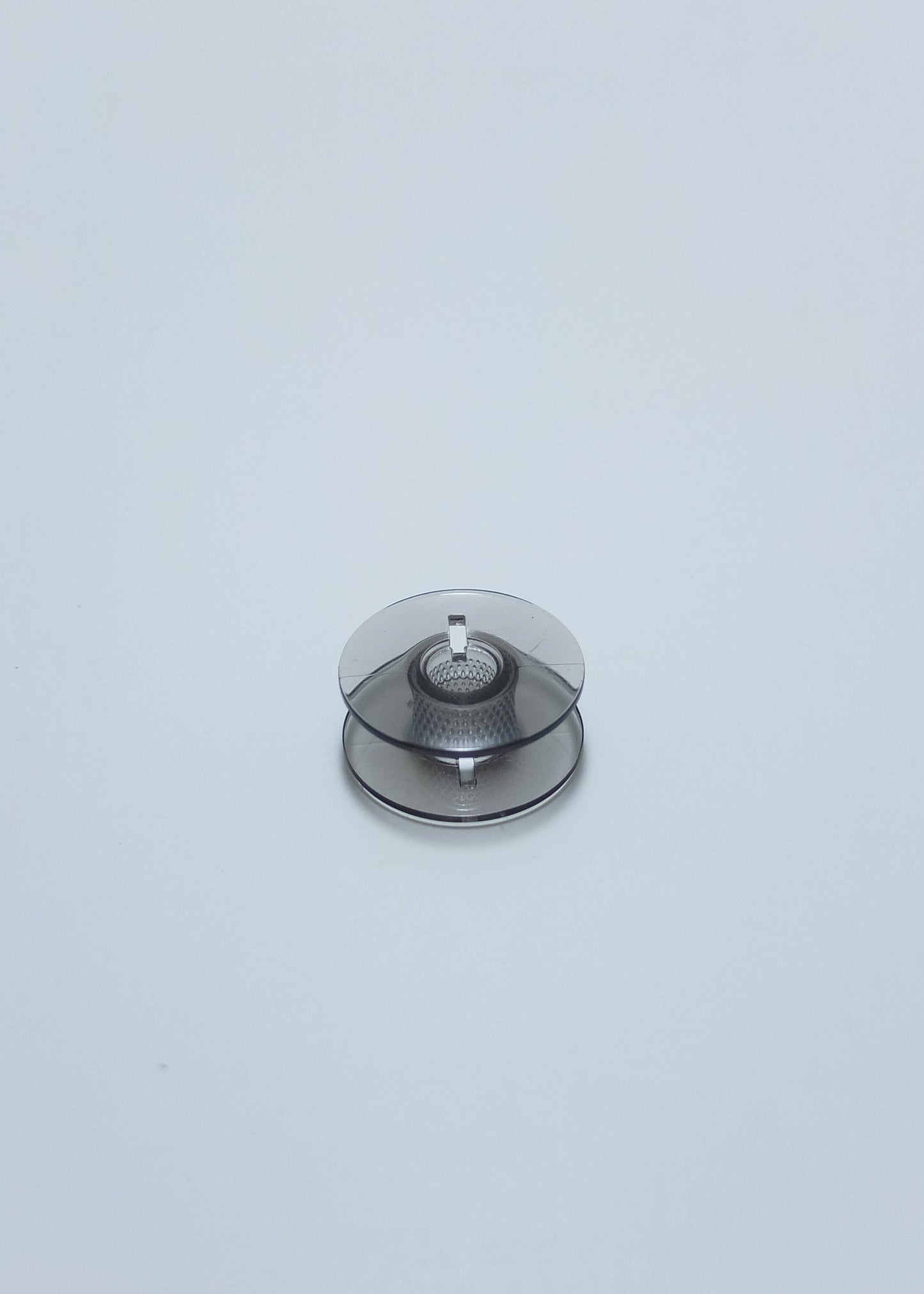 L SIZE PLASTIC BOBBIN item 7SB4