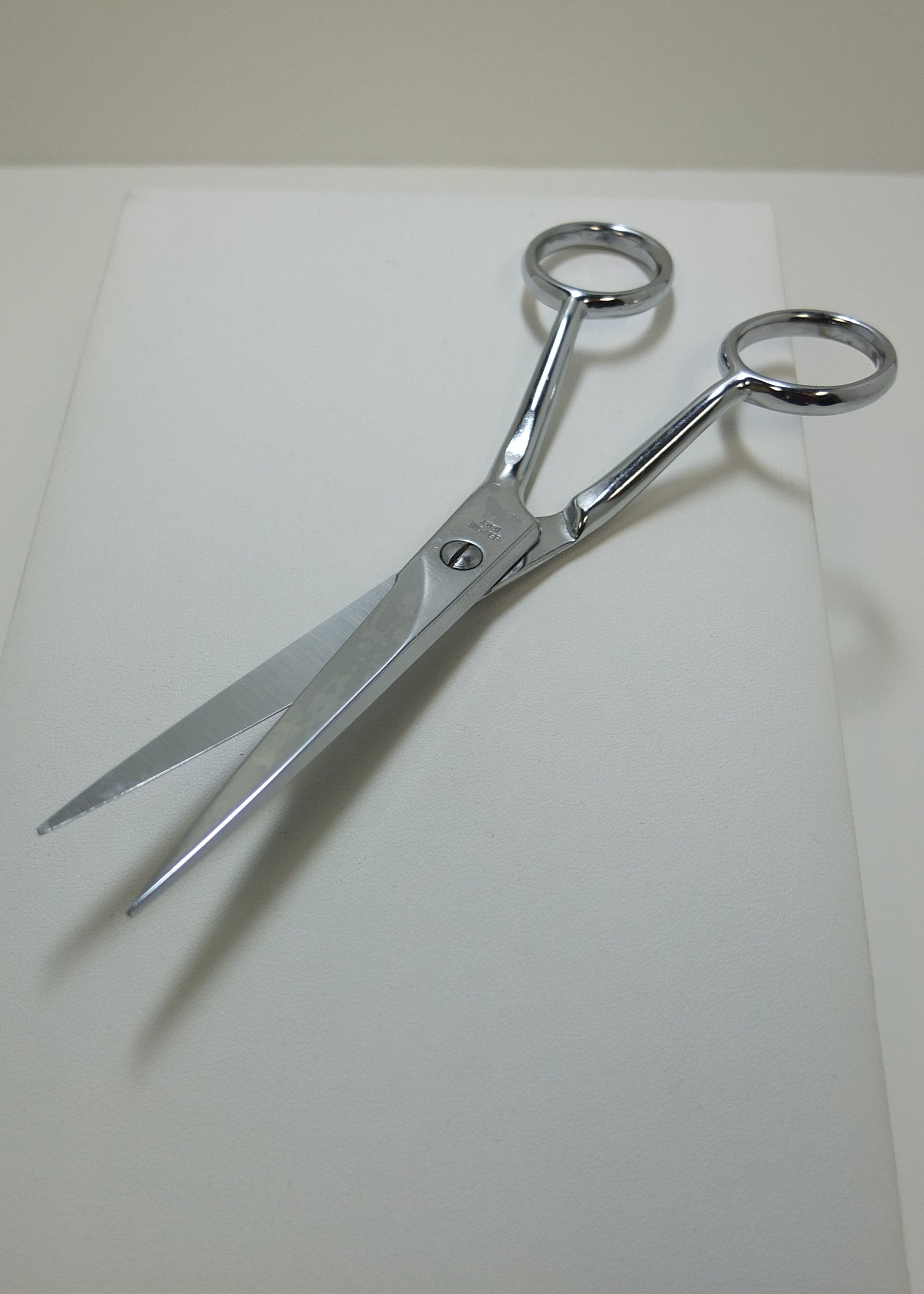 6 OFFSET ANGLE EMB SCISSORS item 8SA