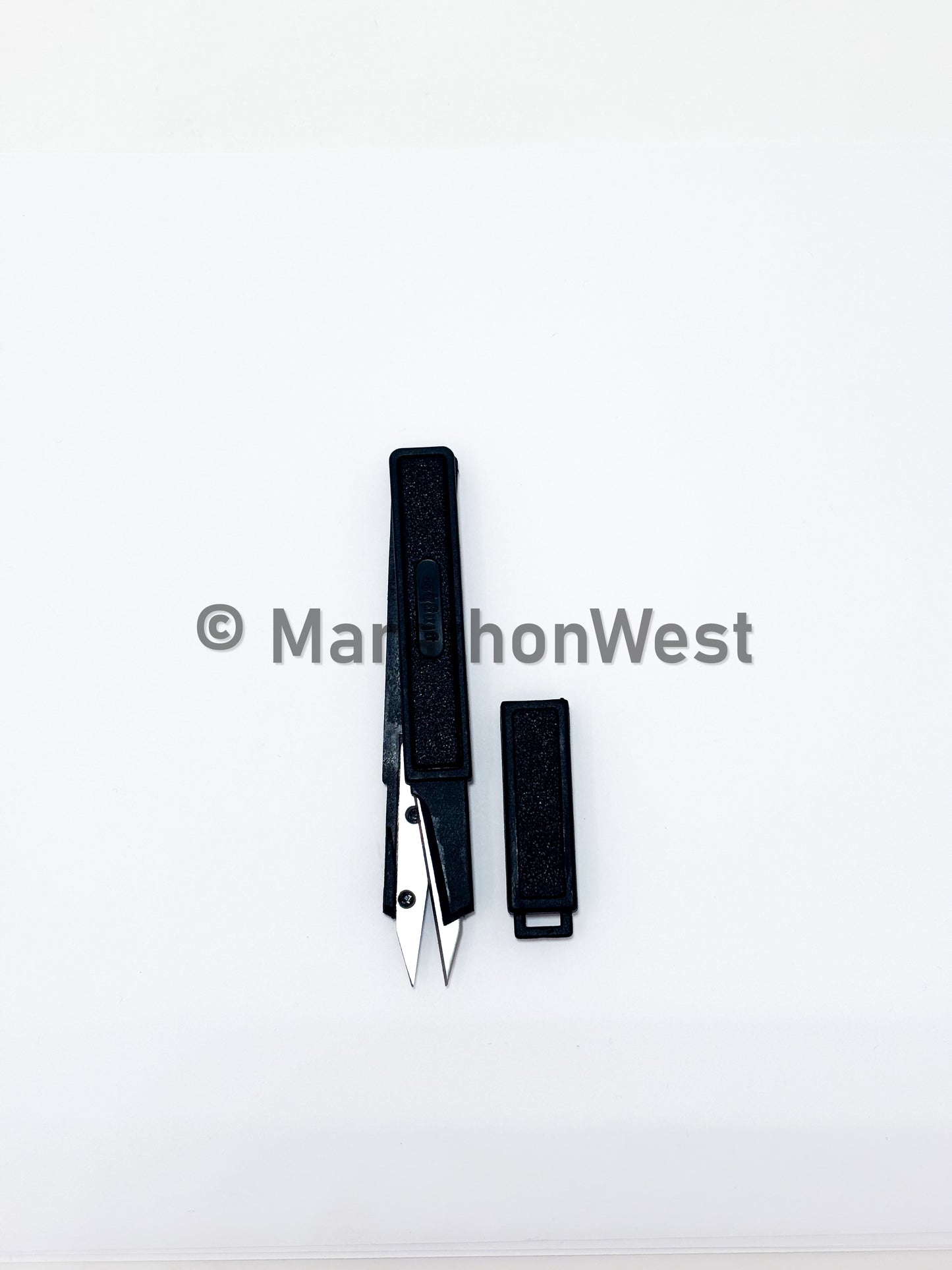 GINGHER THREAD SNIPS